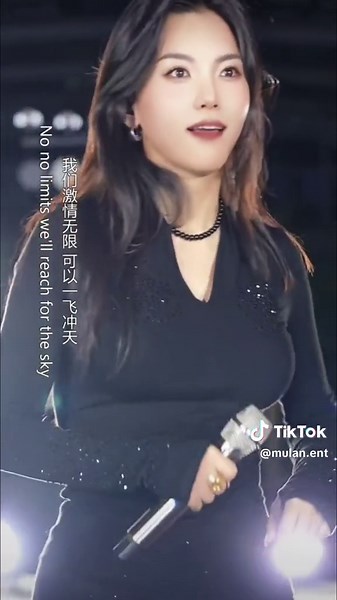 Mulan - No Limit MV Performance | 뮤란, 뮬란