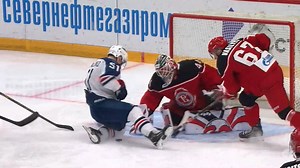 Nikolai Kovalenko is back. And what a comeback! This is his first game since September 30 (injury). | KHL