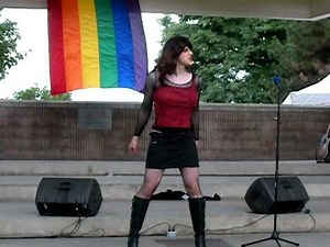 Vera Wylde Performs "So What" at VT Pride 2010