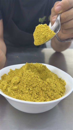 Sal dorada: receta de condimento antiinflamatorio y digestivo