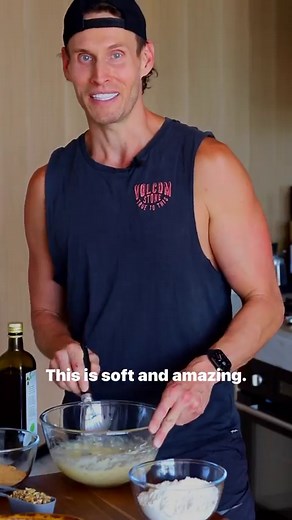 19K views · 3.2K reactions | One Bowl Banana Bread 襤 Ingredients in...