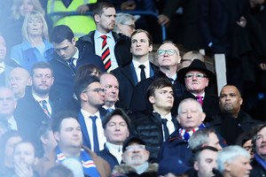 Rangers fans lavish praise on Ibrox "legend" Alex McLeish on return