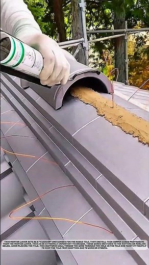 The Method Of Laying Roof Liles On The Ridge Ensures High Durability For The Building#skills #tips