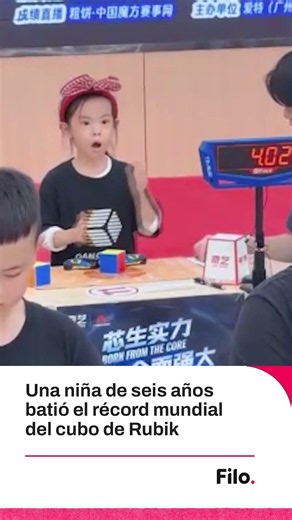 Una niña de seis años batió el récord mundial del cubo de Rubik