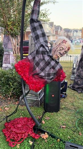 Halloween Yard Haunt 2025 #halloween #animatronic #halloween2025
