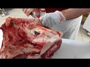 Demonstration of Rump Steak Boning