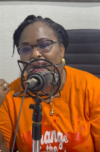 Day 8: UN Women Nigeria Deputy Country Representative, Patience Ekeoba, calls for an end to online abuse, reminding us that technology should be a tool for empowerment — not harm. #16DaysOfActivism #EndOnlineAbuse | Radio Nigeria (FRCN)