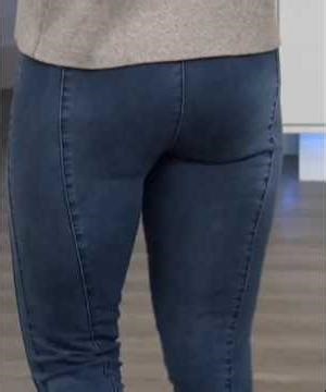 HSN model modeling jeans 1247