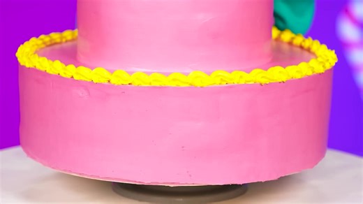 2.4K views · 39 reactions | We love cakes! Especially if they are huge and very beautifully decorated! Join the new challenge! | Multi Do | Facebook