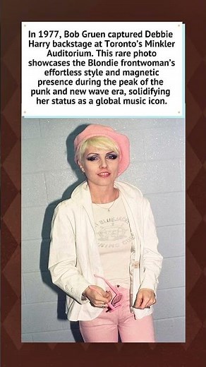 Debbie Harry Backstage in Toronto (1977) 🎤