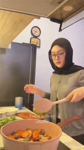 Kesayangannya aku udah pinter plus rajin masak Masha ALLAH Definisi Gadis Cantik Luar Dan Dalamnya🥹