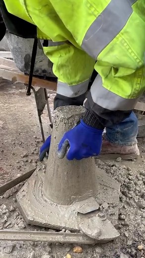 What is the "Slump" of concrete? #reels #concretework #slump #concrete #victorystyle | Victory Outdoor Services
