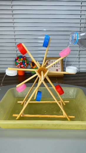 10K views · 4 comments | Mini Water Windmill For Children.. ️ #viralvideos #viralreels #instagrowth #igreach #explore #reelsinstagram #diy #diycrafts #diyhomedecor #paperartistry #windmill | Paper Art Creation | Facebook