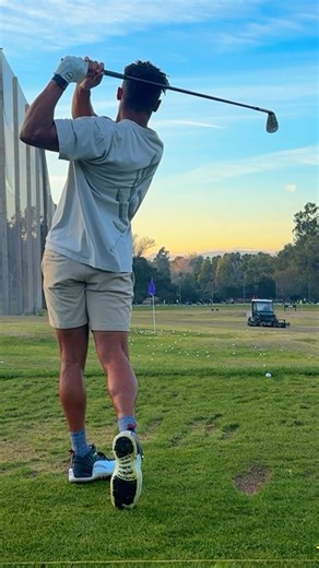 TTG on Instagram: "Last few swings of the year! 🙌🏽 Went from a 19.6 handicap to a 9.6 in the past 12 months. Excited to see what I can do in 2025!"