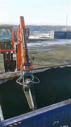 JingGong Excavator Machinery on Instagram: "It flattens uneven terrain with one push #SoilLeveler #SiteGrading #GradingEquipment"