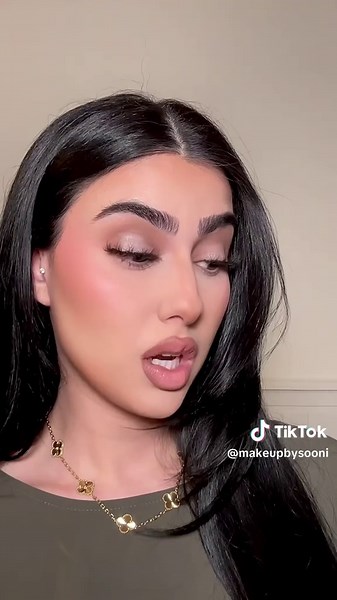 Afghan Women's Identity Through Cultural Expressions