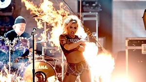 Lady Gaga Details New Netflix Doc 'Five Foot Two'