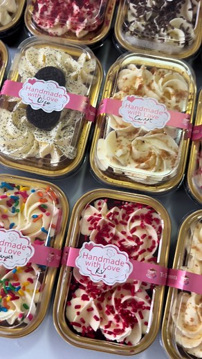 Unique DIY Mini Tub Craft for Holiday Decor