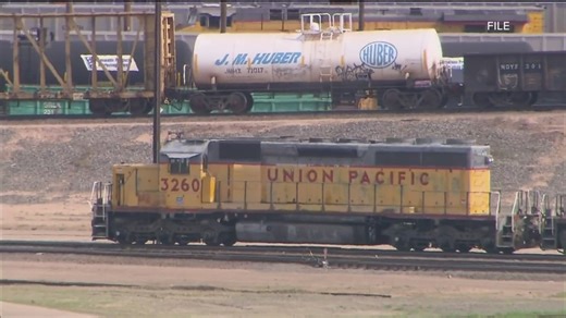 Norfolk Southern, Union Pacific merger may cost railroad jobs: Here's how