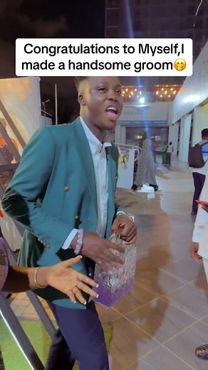 Y’all should congratulate me🥳🥳🥳.#viralvideotiktok #nigeriantiktok🇳🇬 #ghanatiktok🇬🇭 #voltatotheworld #ewe #fyp #vira #foryoupage❤️❤️ #trendingvideo #deebeemakeup #makeup #makeupartistworldwide #engagement #mywedding #myweddingday