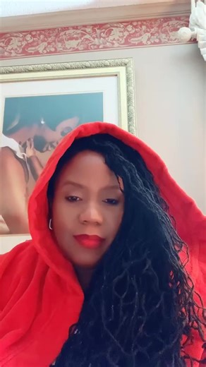 🧜🏾‍♀️Madame Medusa (@madame.medusa1)’s videos with original sound - 🧜🏾‍♀️Madame Medusa