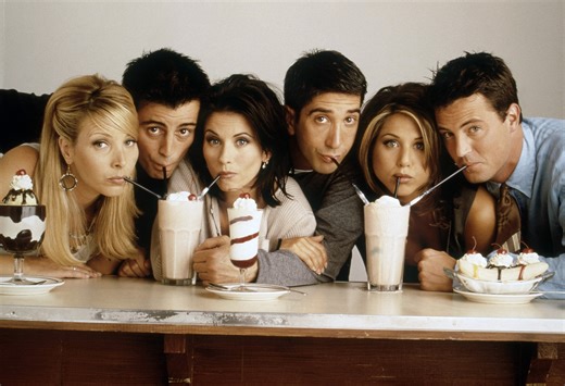 These Rare ‘Friends’ Set Photos Will Make You Say ‘My Eyes! My Eyes!’