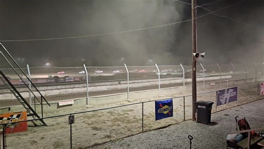 Sunoco Sportman Modifieds going green for the final time in 2025.. | Devil's Bowl Speedway - West Haven, VT