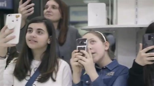 Bohemian Rhapsody Flash Mob (Bologna-italy) #crazylittlethingcalledlove #radiogaga #rhye #bohemianrhapsody #sevenseasofrhye #wewillrockyou #wearethechampions #madeinheaven #ilovequeenforever #musica #goodmusiconly #queenlife #johndeaconqueen #rogertaylorqueen #lifestyle #freddiemercury #queenband #brianmay #rogertaylor #johndeacon | I love Queen forever