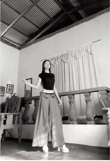 🫠🫠 #fyp #dance #makeitviral