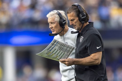 Raiders postgame with Pete Carroll, Geno Smith and Eric Stokes