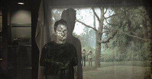 Sinister - Official Trailer [HD] | Tomatazos