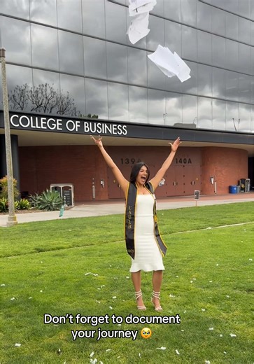 Behind the Scenes of CSULB Graduation Photos