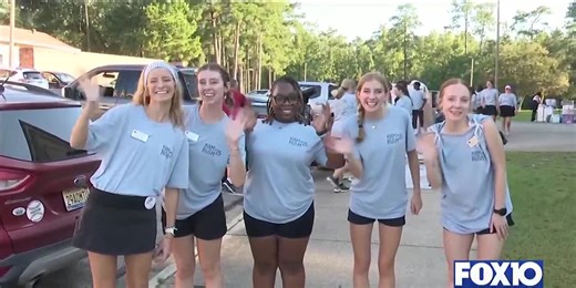 Thousands of students celebrate move-in day at the University of Mobile
