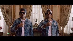 8.5M views · 239K reactions | Ramesh and Suresh can’t get enough of the new 5 Star 3D. With chocolate crème and biscuit balls, jo khaaye alag level pe kho jaaye. | Cadbury 5 Star | Facebook