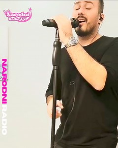 306K views · 4.8K reactions | #narodnirtvdjćosa "Za 10+" ️Anel Rustemi️ Vaooo,bravo čovječe Koji vokal i pjevačina #narodna #muzika #pjesma #live #uzivo | Narodni RTV Dj Ćossa | Facebook