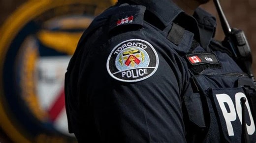 Toronto unveils plans to hire hundreds of cops, more 911 operators