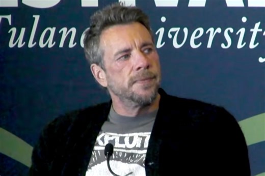 Dax Shepard recalls wife Kristen Bell’s gift to his dying father