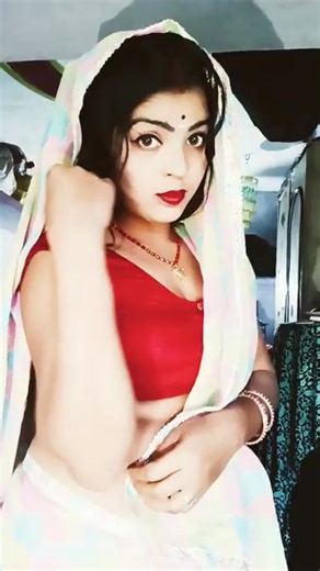 HR Live Videos on Reels