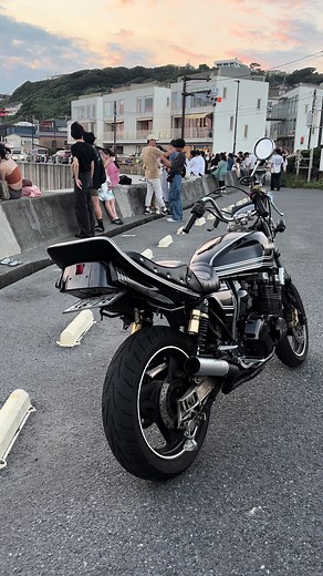 バイク女子におすすめ！xjr仕様のCBX、XJR400R、XJR400R2の魅力とカスタム方法