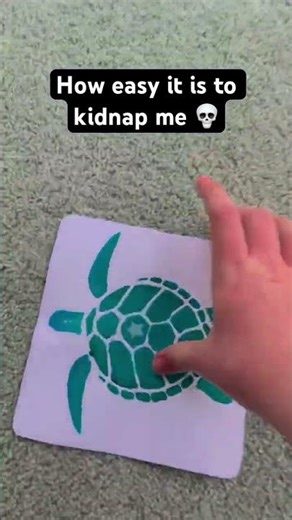 lol the picture frame 😭 #artist #familyguy #memes