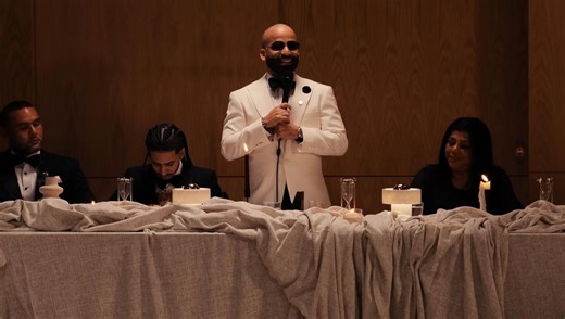 Arcángel celebró sus 20 años de carrera en un evento privado, al que asistieron familiares, amigos cercanos y los productores que han sido clave en su trayectoria ⚙️✨ La gala completa ya está disponible en el canal oficial de Arcángel en YouTube ❤️‍🔥 | Nation Arcangel