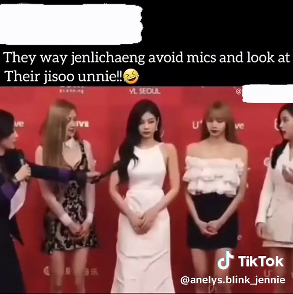 Blackpink Microphone Avoiding Moments Compilation