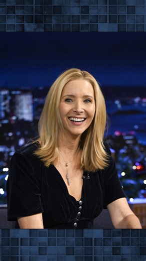#LisaKudrow tells the Studio 6B audience how she feels about live studio audiences 🤣 #Friends #FallonTonight | The Tonight Show Starring Jimmy Fallon