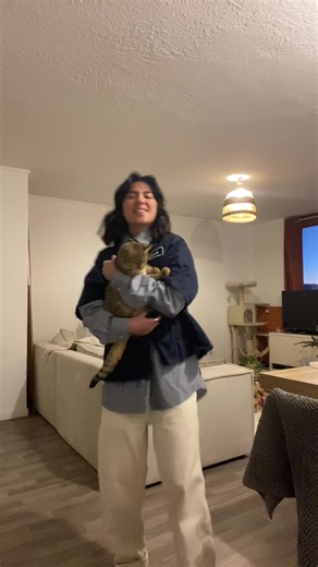 Vidéos de Lune (@leschroniquesdebdr) avec Dusty men French version - .bils212