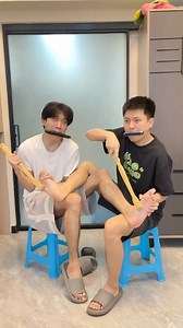 1.1M views · 13K reactions | Quick, call your friends to watch the Try Not to Laugh Challenge #funny #funnyvideos #搞笑 #搞笑视频 #搞笑影片 #管不饿 #guanbue | Guanbue管不饿 | Facebook