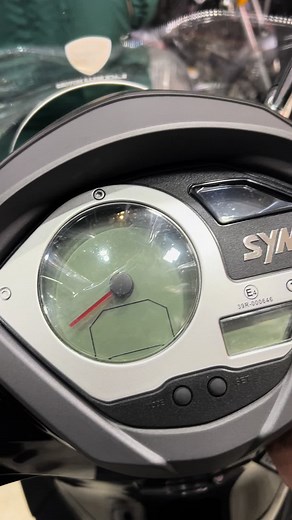 SYM ST 125cc Scooter Review and Performance