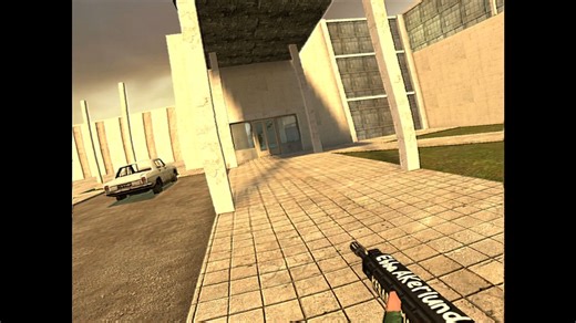 昨天你一向沉默寡言的好朋友告诉你今天不要去学校