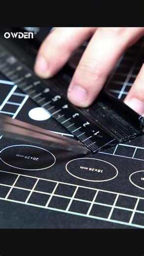 Elevate your leathercraft precision with the OWDEN Factory Adjustable Wing Divider!