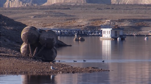 Lake Powell residents express concerns over water levels due to low snowpack