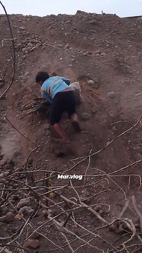 8.4K views · 83 reactions | Buhay probinsya #marvlog #funny #highlights | MAR. VLOG | Facebook